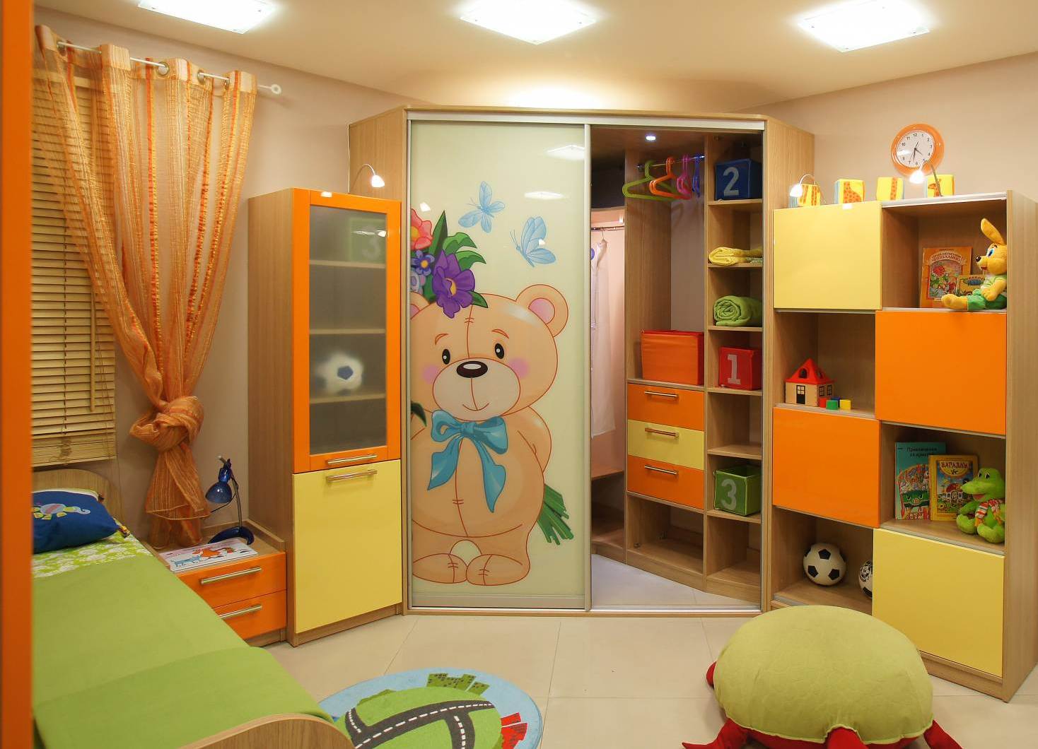 Шкаф купе в детскую 2