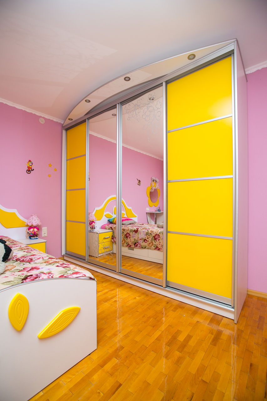 Шкаф купе в детскую 3